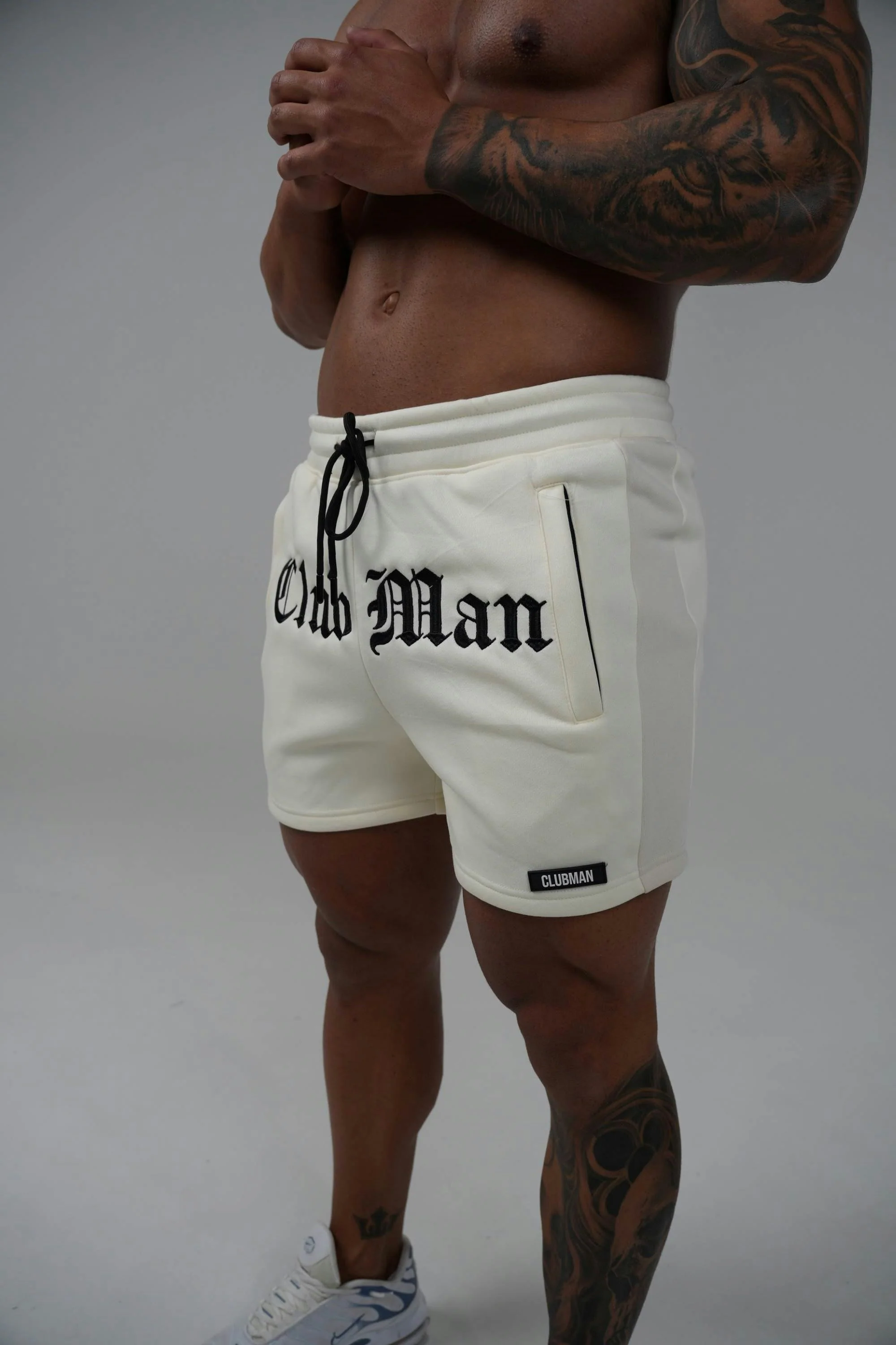 Clubman 'Creme Noir’ Shorts - Image 5