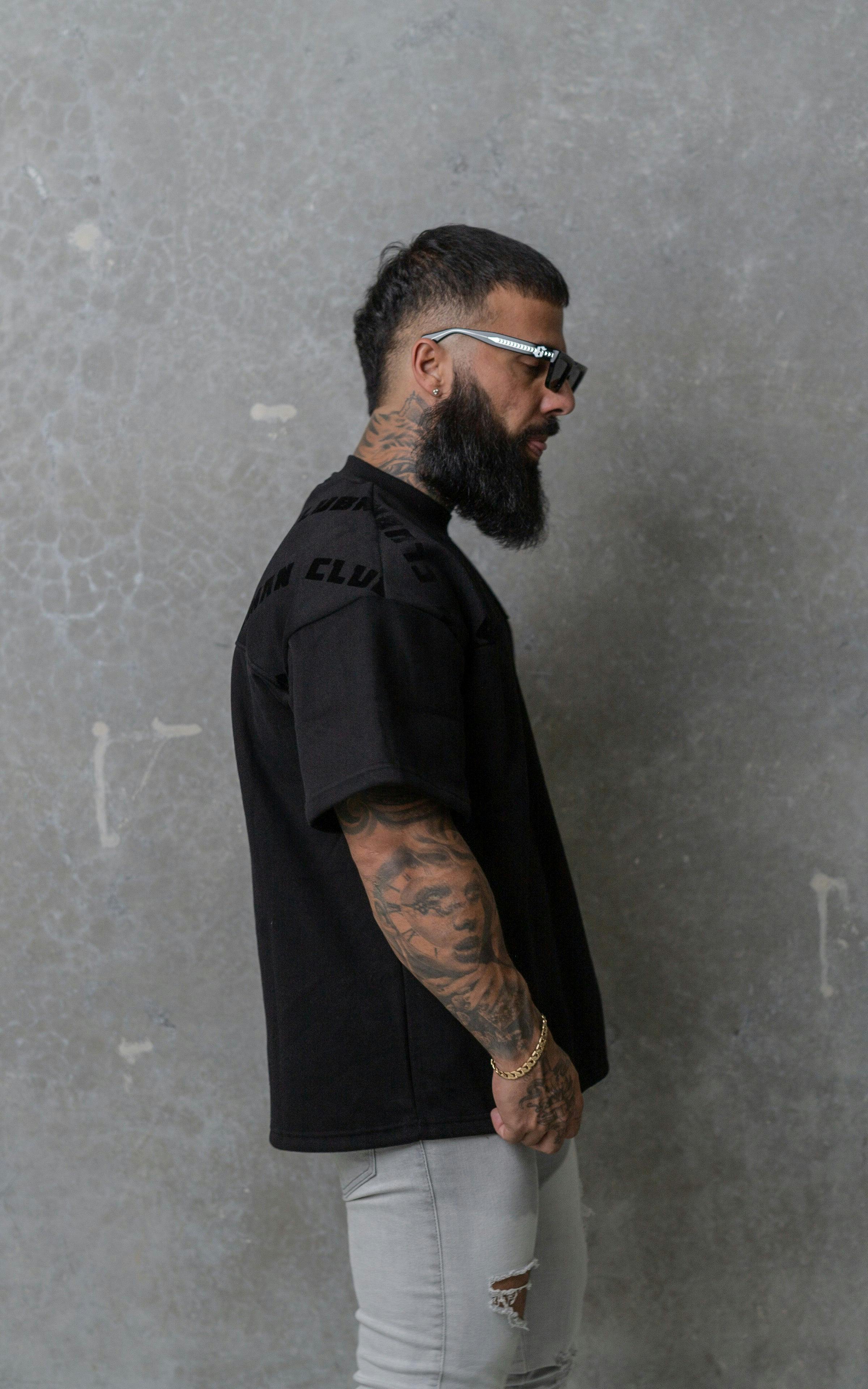 Clubman 'Midnight Split' T-shirt - Image 4