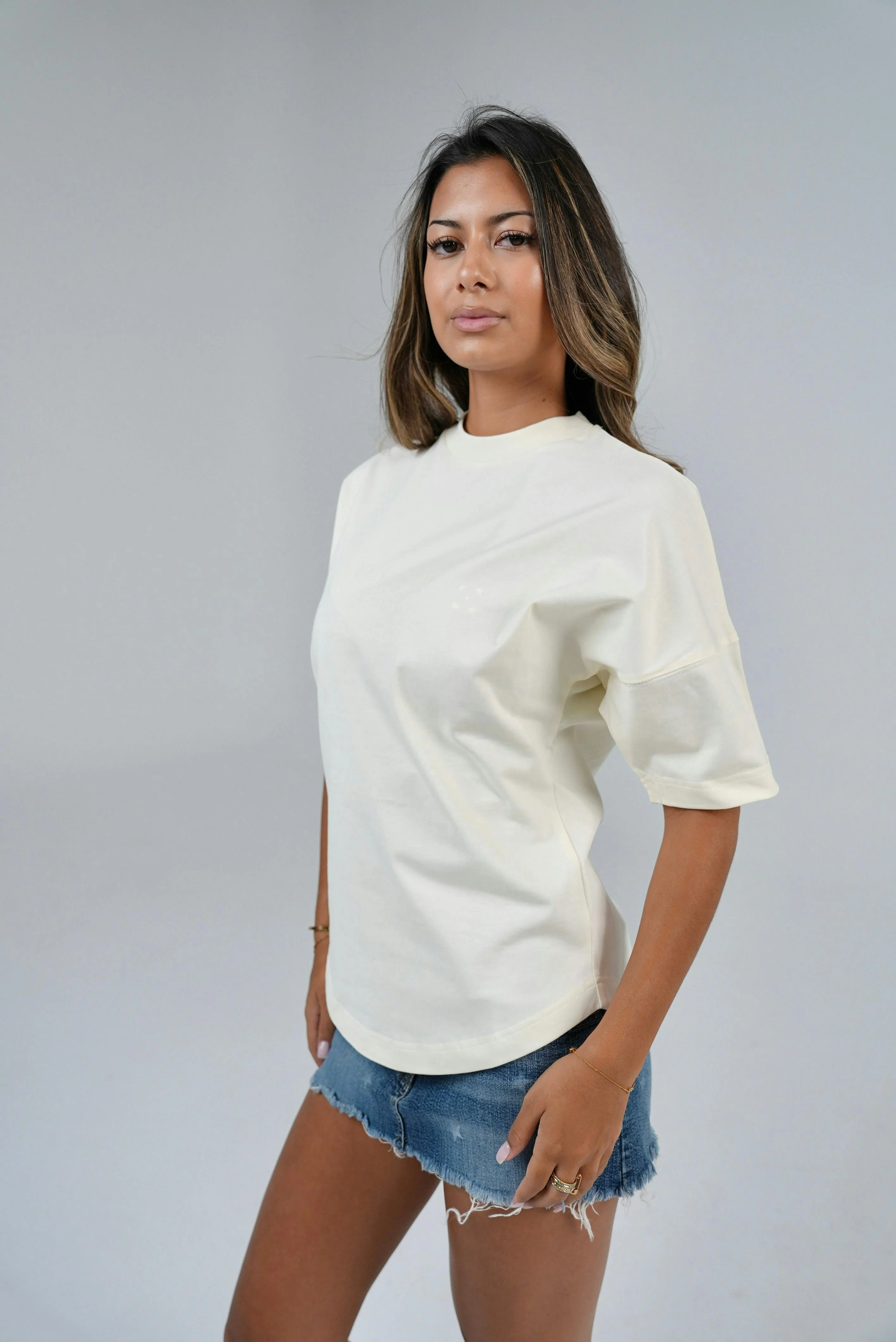Clubman WMNS "Crush" Tee – Bone - Image 2