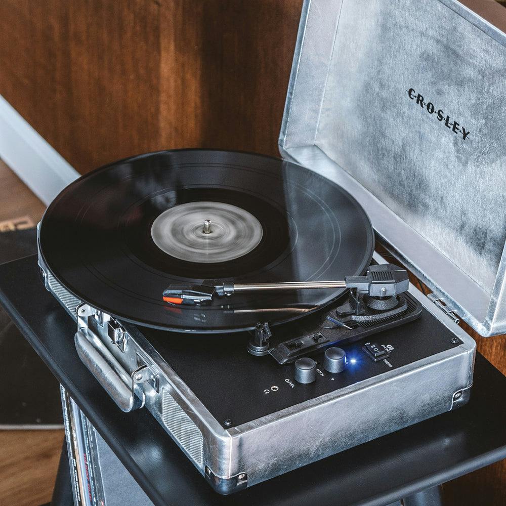 Crosley Cruiser Bluetooth Portable Turntable - Silver + Bundled Crosley Record Storage Display Stand - Image 4
