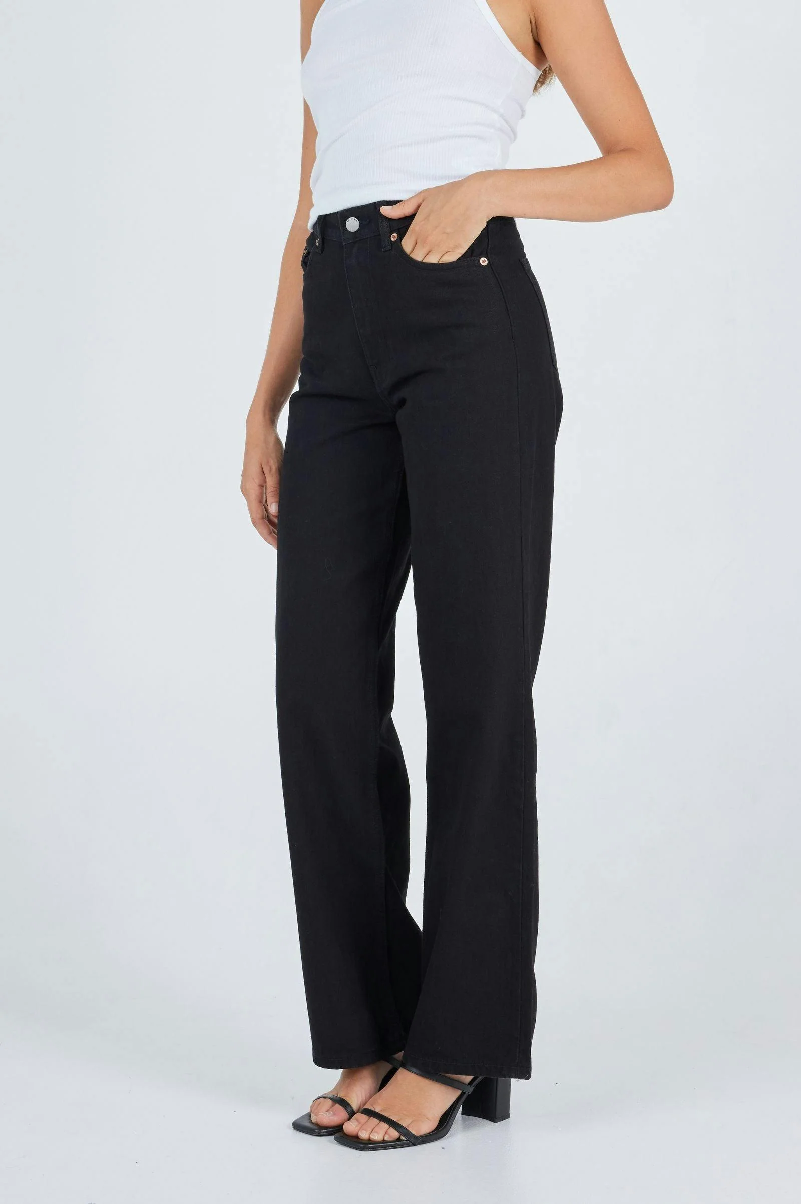 Echo High Straight Jeans - Black - Image 4