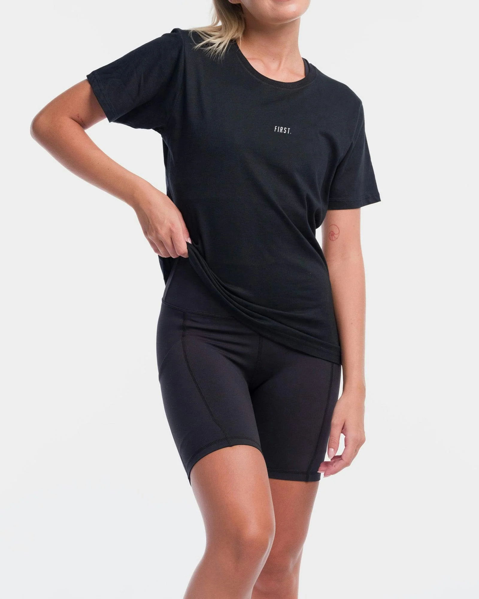 Elite Centre Tee - Image 5