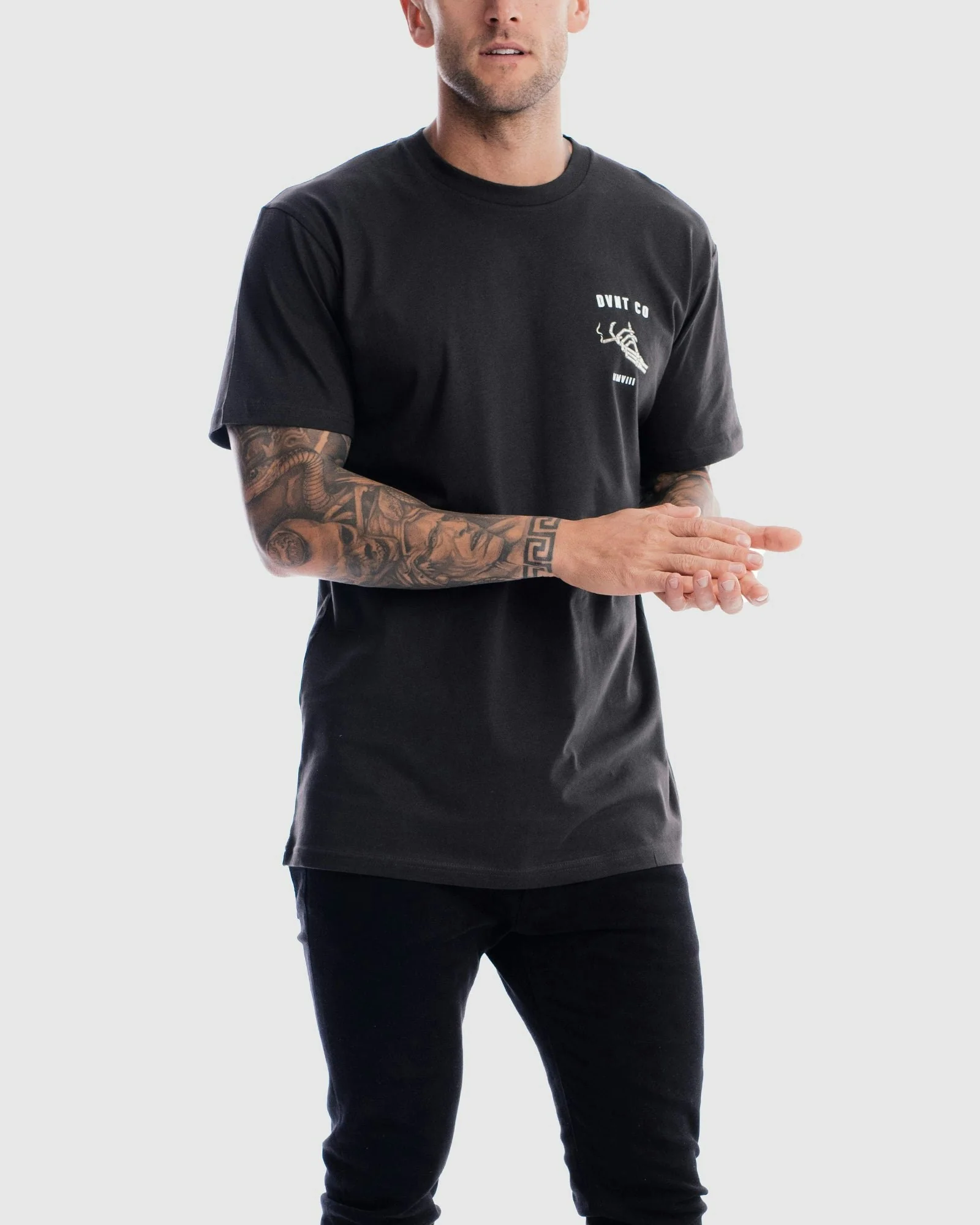 High Tee - Image 5