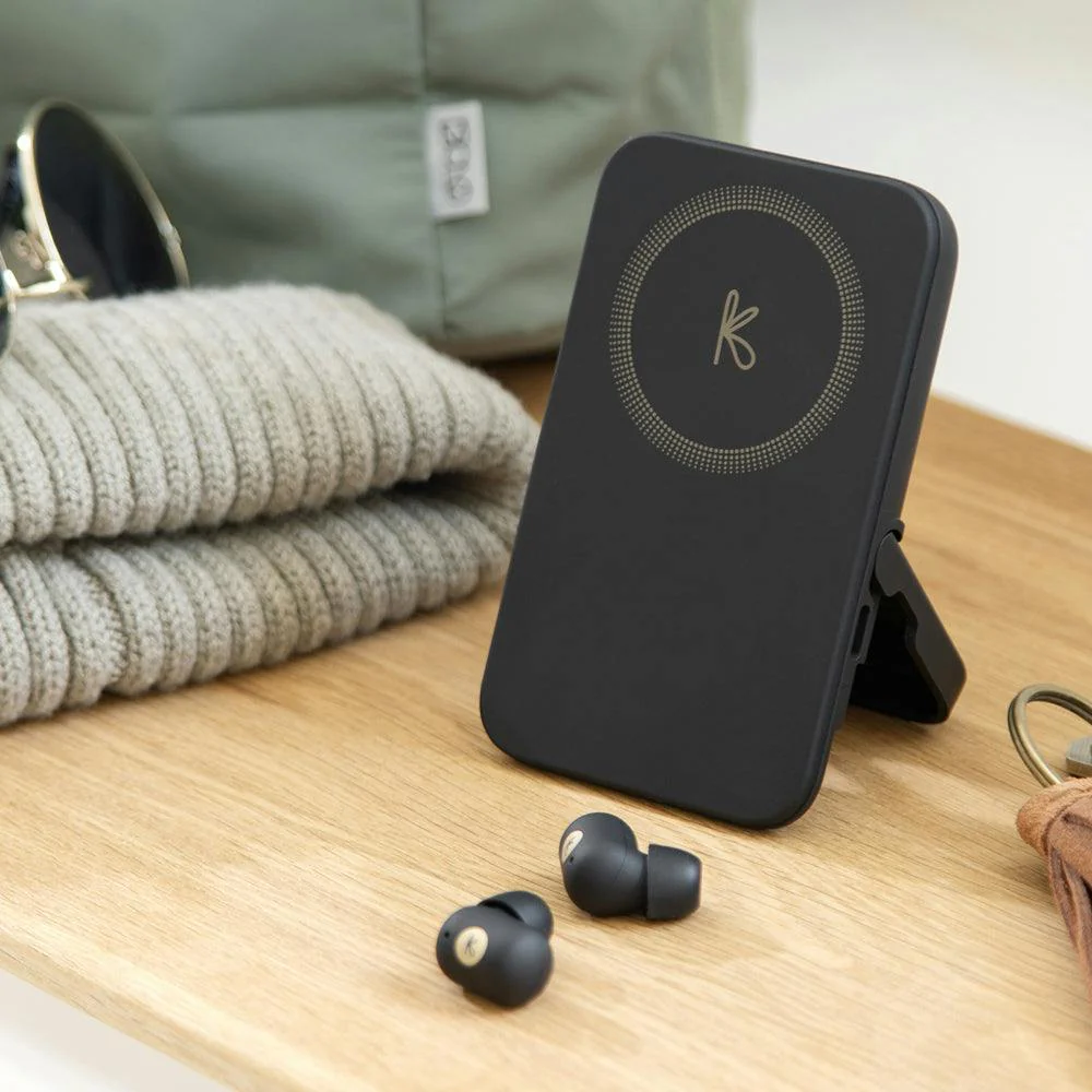 Kreafunk Tocharge Go Powerbank + Earbuds - Black - Image 2