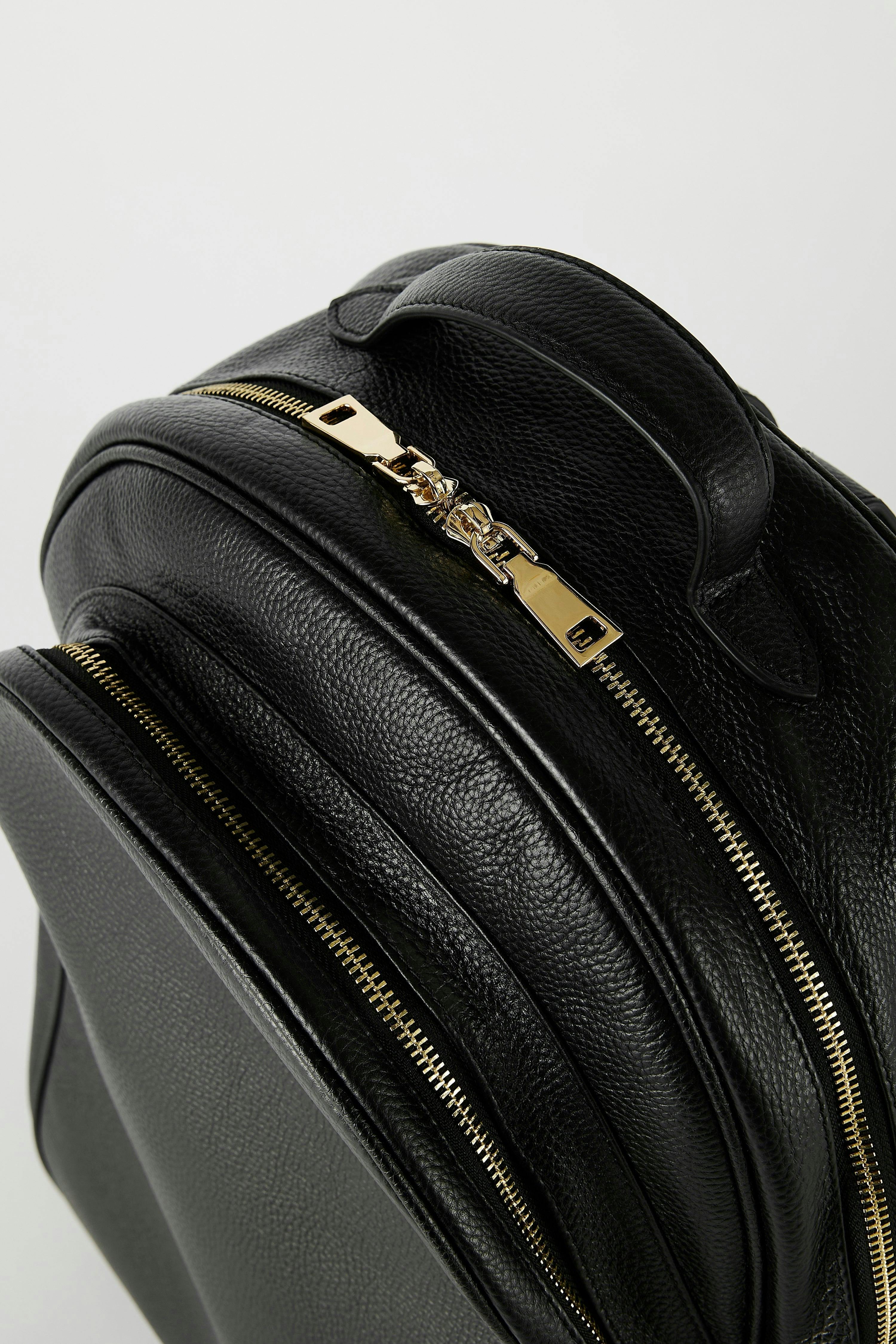 Leather Backpack | Black Gold - Image 9