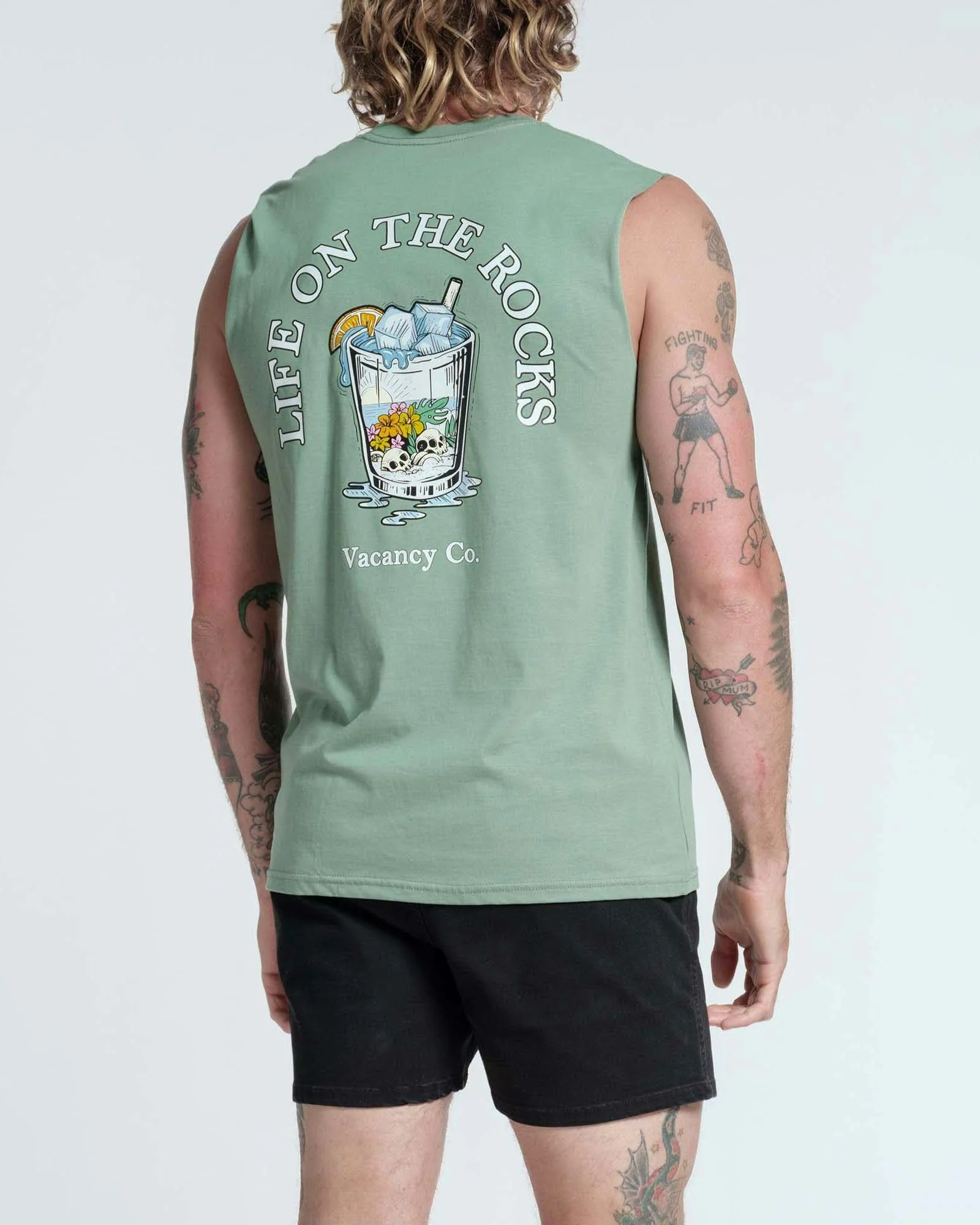 Life on the Rocks Tank - Image 4