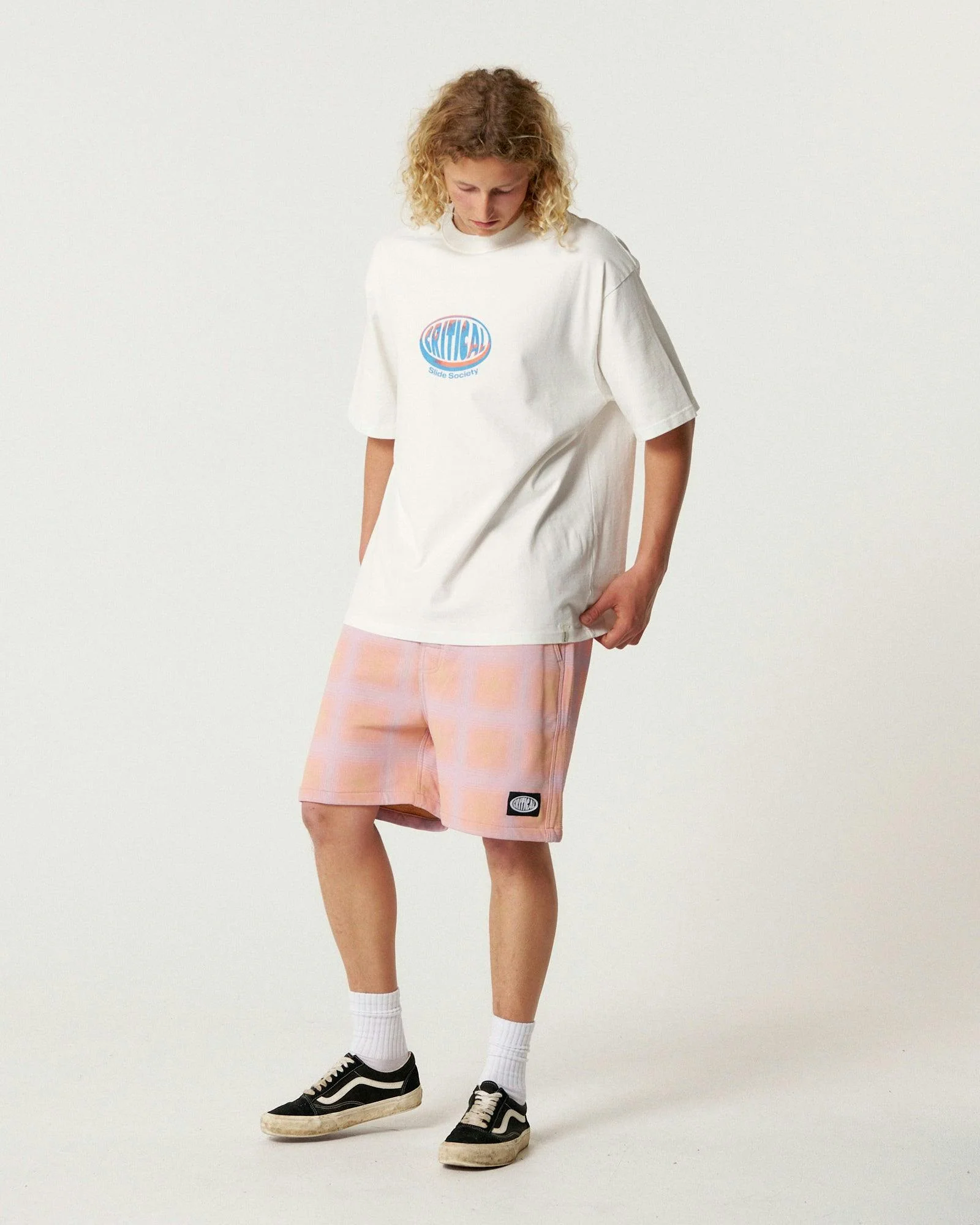 Madness Fleece Walkshort - Coral