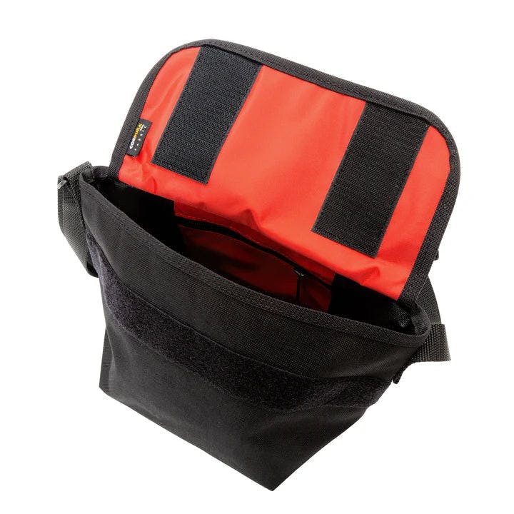Manhattan Portage Mini NY Messenger Bag Black - Image 5