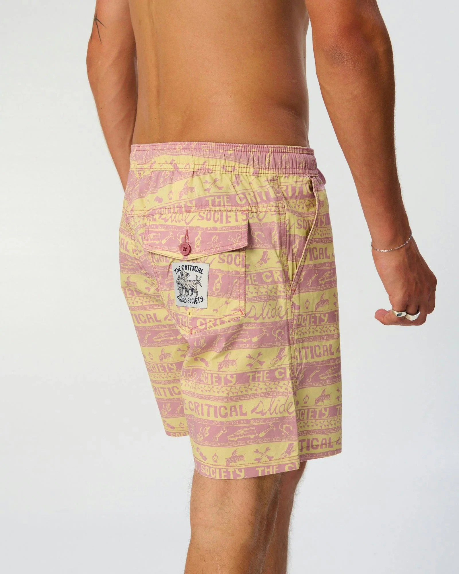 Myth 17" Trunk - Coral - Image 9