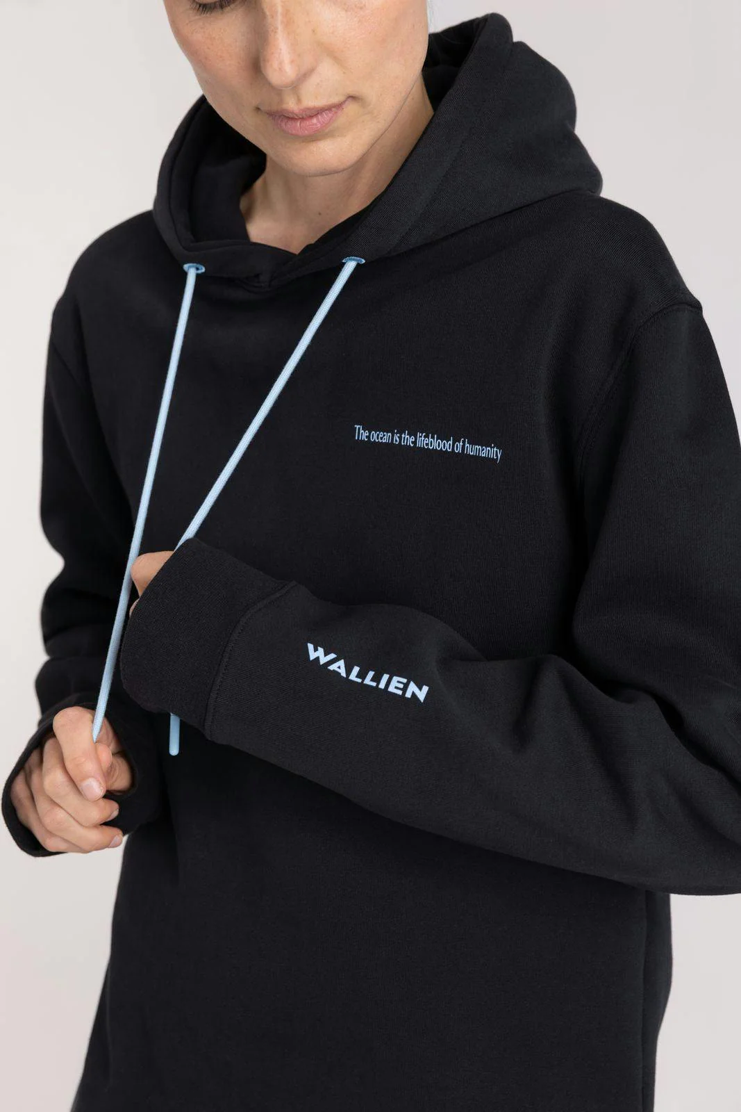 Ocean Hoodie ― Black - Image 6