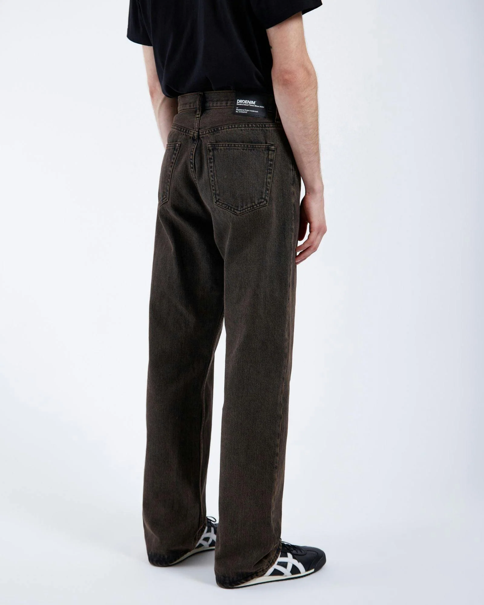 Omar Relaxed Jeans - Jet Brown - Image 8