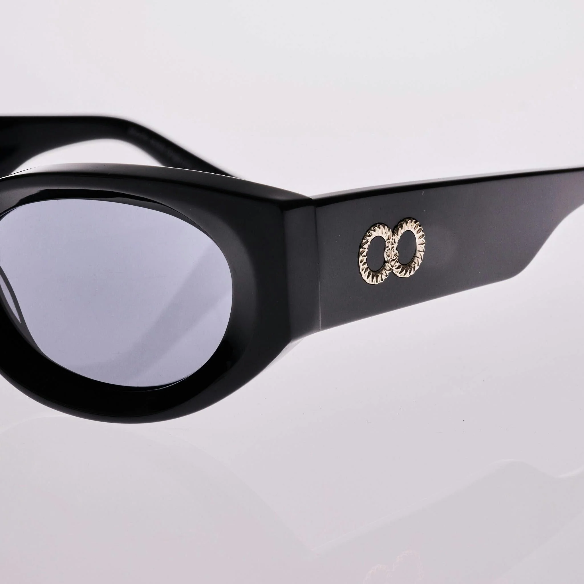 ORACLE Gloss Black | Grey Bio Lens - Image 5