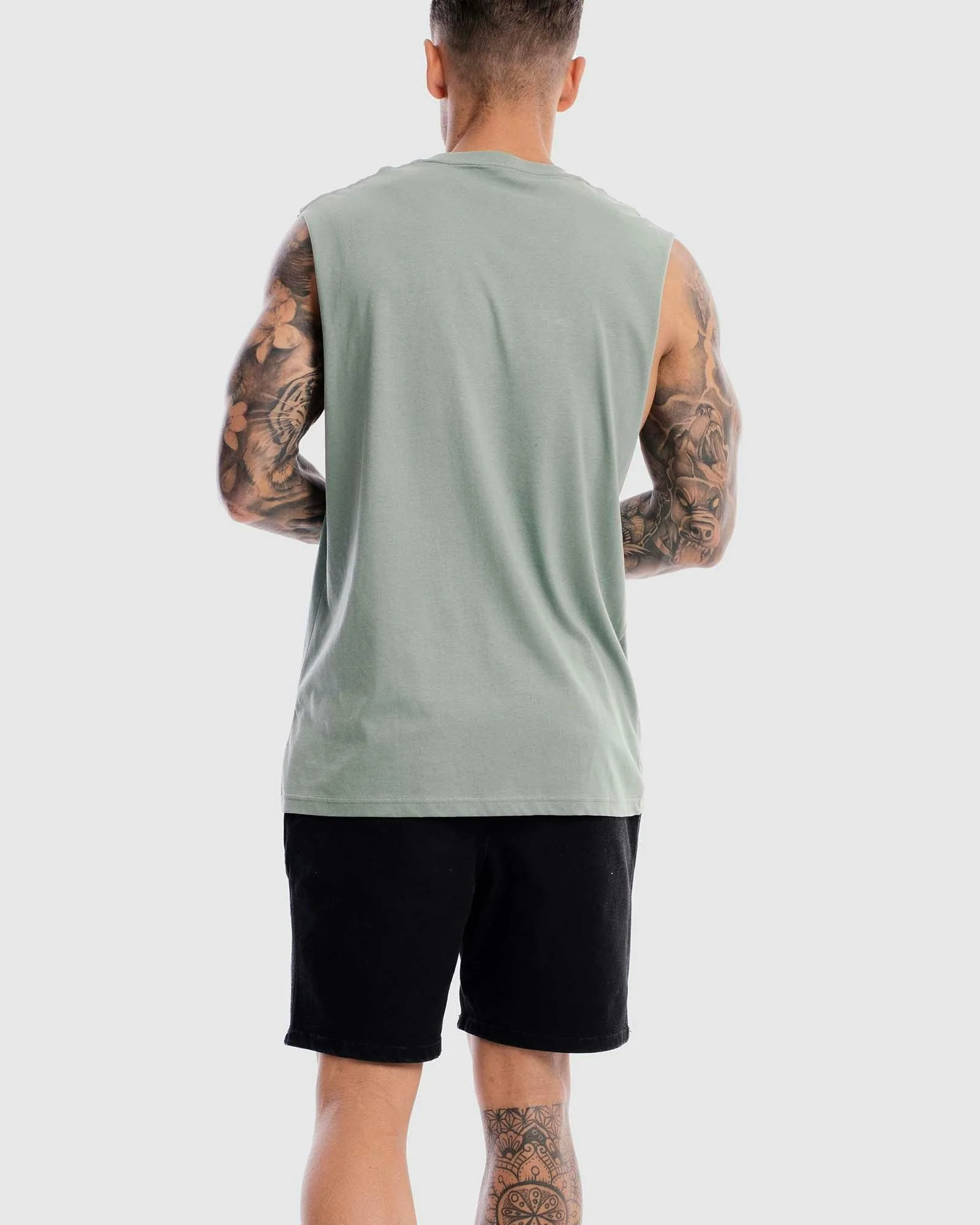 Saint Tank - Image 5