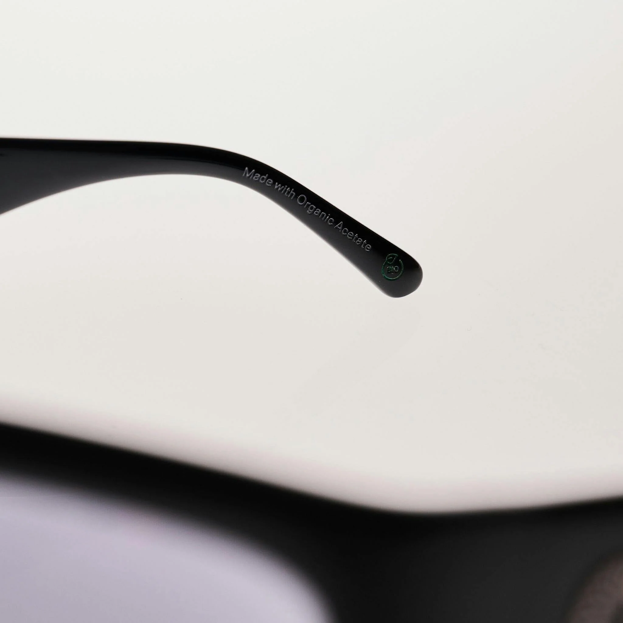 TOMB Gloss Black | Grey Bio Lens - Image 7