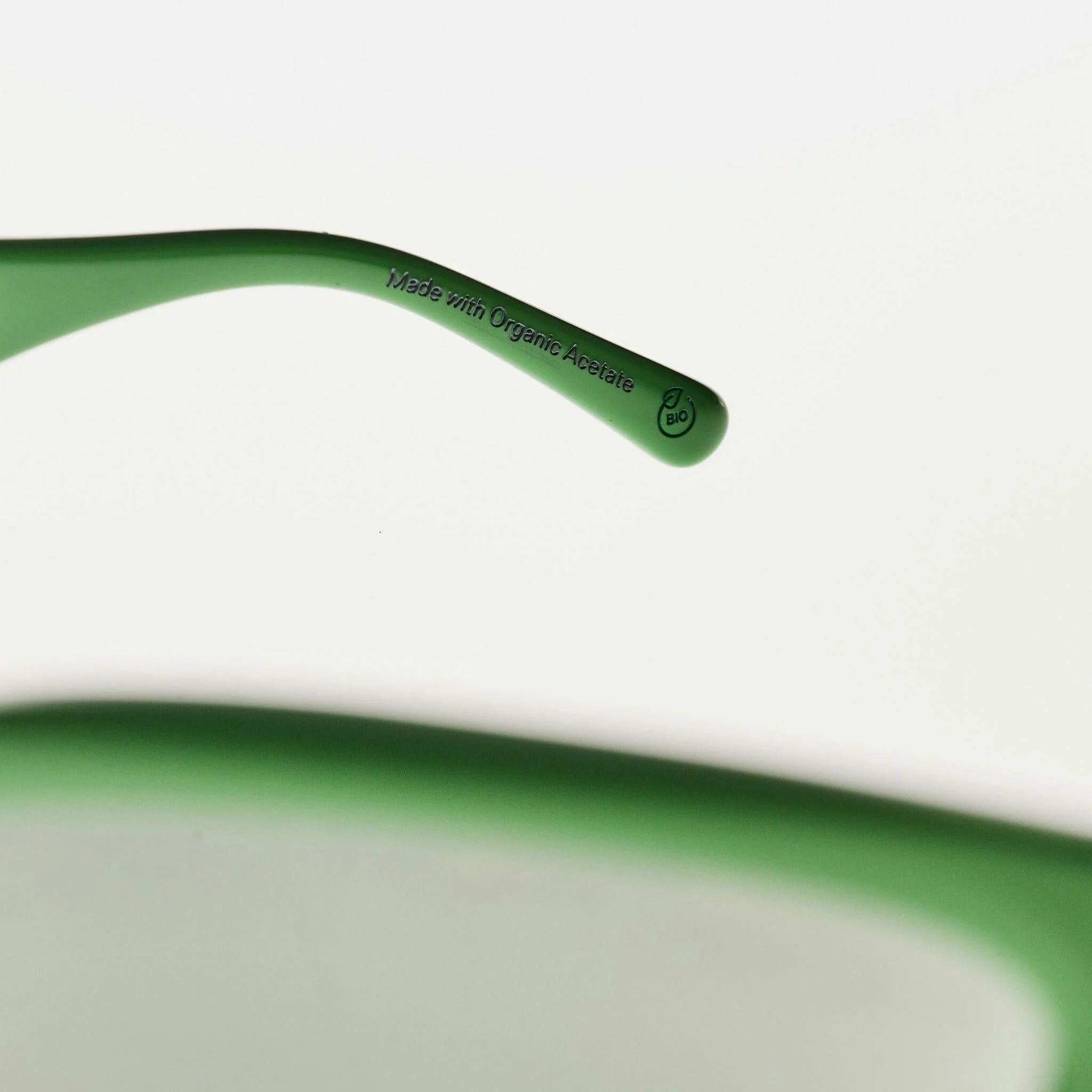 TOMB Papaya Green | Green Polarised Bio Lens - Image 8