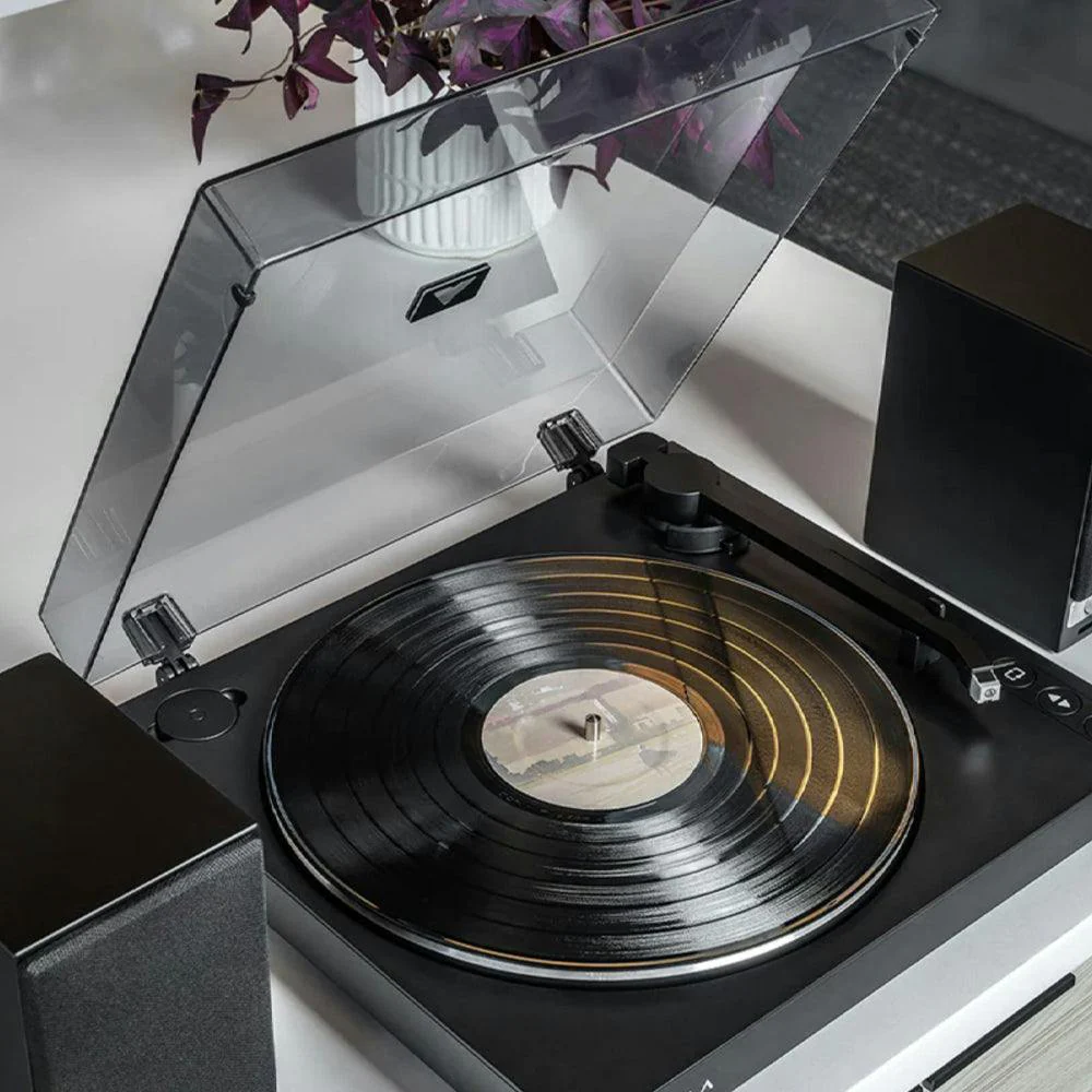 Victrola Automatic Turntable + Victrola Tempo Bookshelf Speakers Bundle - Black - Image 2